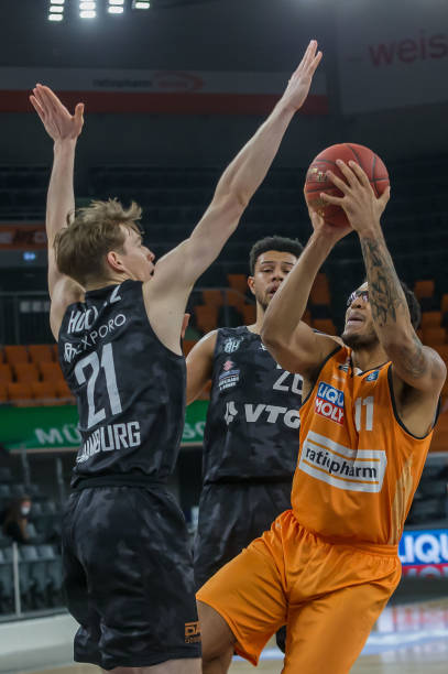 制队友发挥 制队友发挥